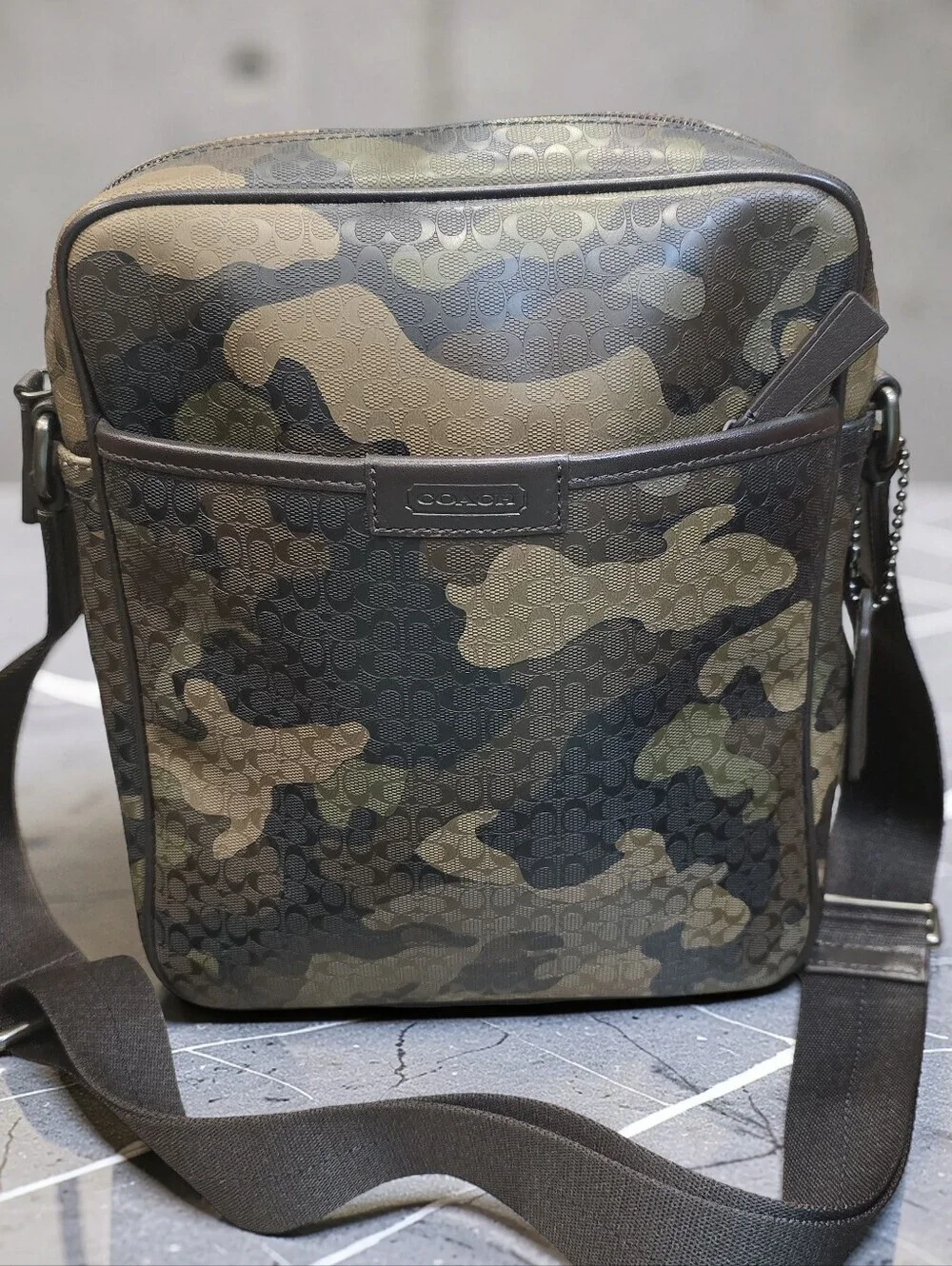 Coach stunning piece